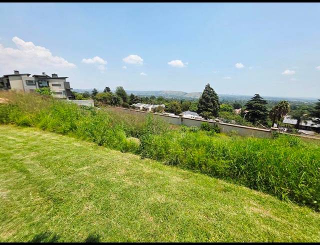 LAND FOR SALE IN BEDFORDVIEW